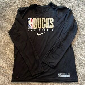 Nike NBA Bucks Shirt